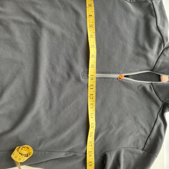Arc’teryx’s heavy weight base layer - Picture 6 of 7